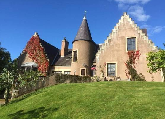 Highland Bear Lodge & Woodland Bear Huts 1