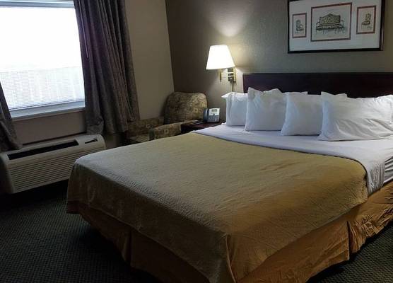 Gurnee Motel 1