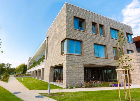 AKADEMIA HOTEL **** BALATONFURED 1