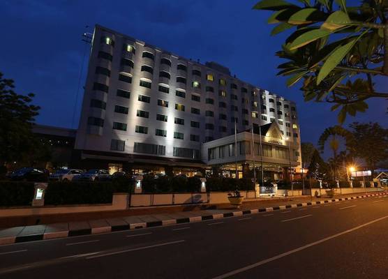 Aryaduta Pekanbaru 1