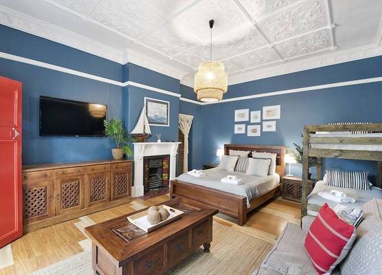 Manly Waves Studios & Apartments 1