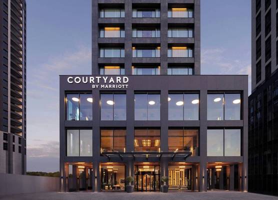 Courtyard by Marriott Prishtina 1