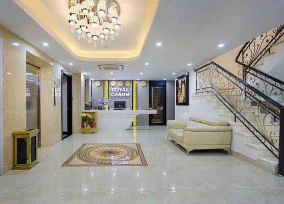 Royal Charm Hotel 1