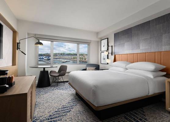 Sheraton Erie Bayfront Hotel 1