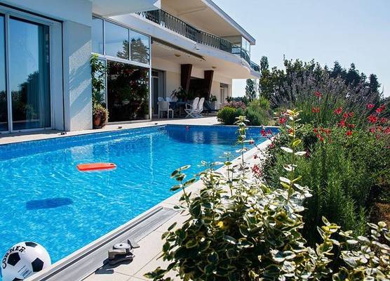Villa Ayrault 1