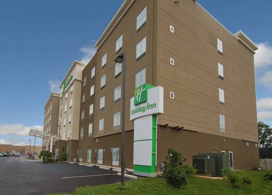 Holiday Inn CHRISTIANSBURG BLACKSBURG by IHG 1