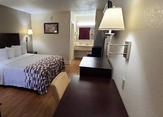 Red Roof Inn Tifton 1