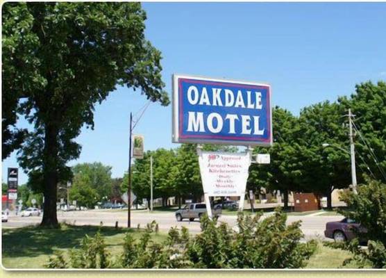 Oakdale Motel 1