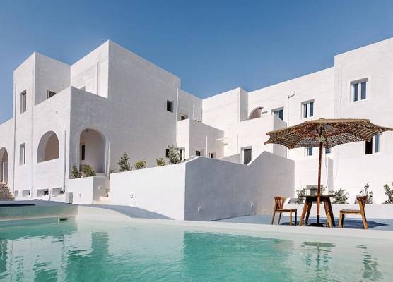 Voca Hotel & Suites 1