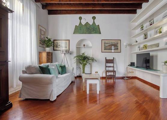Inviting flat near the city centre 1