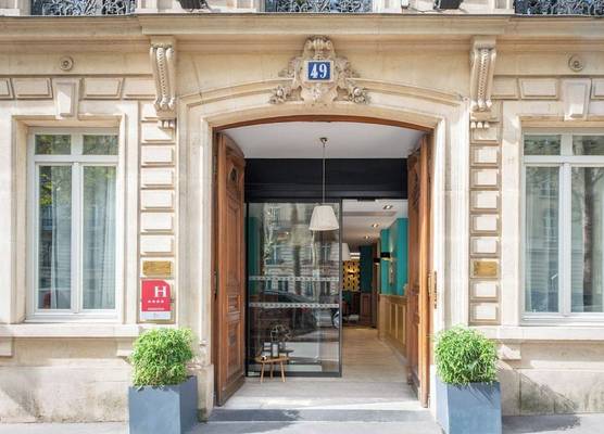 Hôtel Helzear Champs-Elysées by Esteem 1