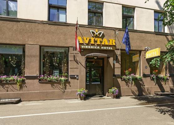 Avitar 1