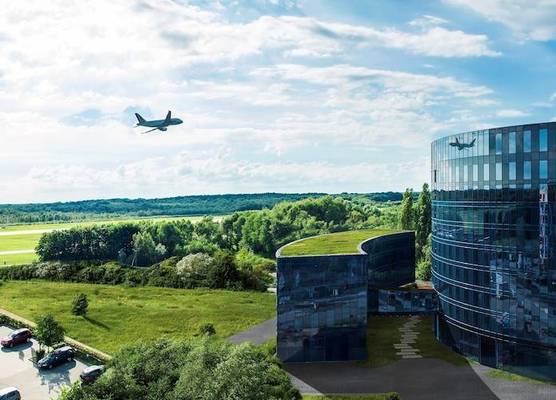 Airport Plaza Hotel Hamburg 1