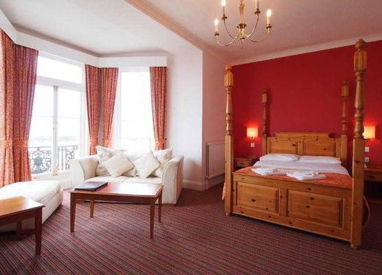 The Chatsworth Hotel 1