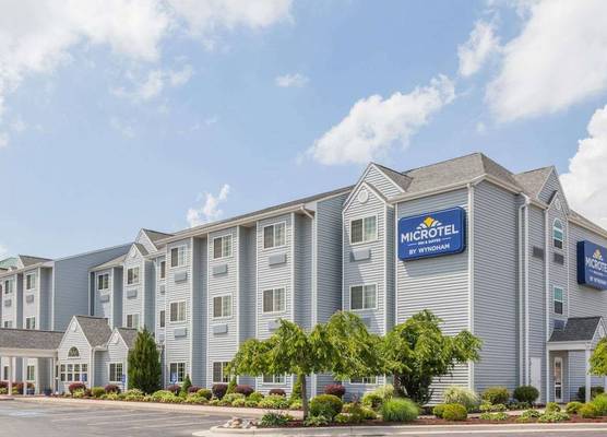 Microtel Inn and Suites Elkhart 1