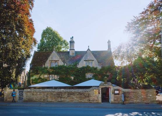 Old Parsonage Hotel 1