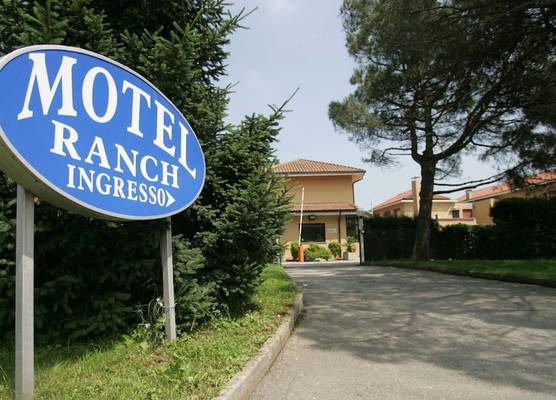 Motel Ranch 1