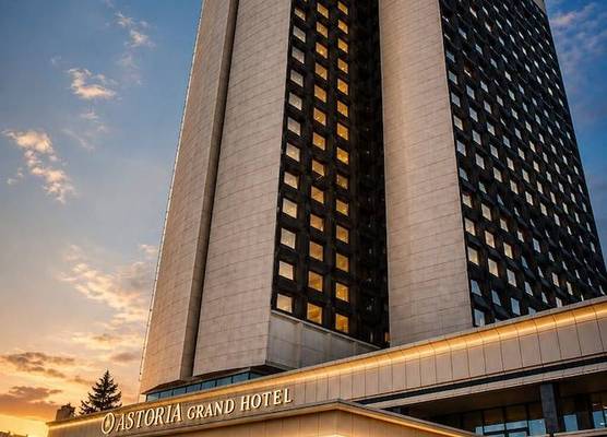 Astoria Grand Hotel 1