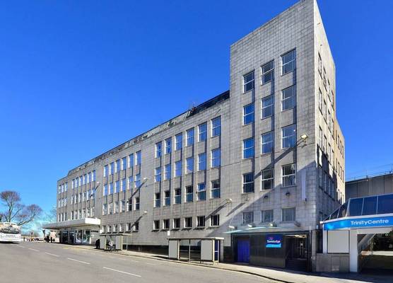 Travelodge Aberdeen Central 1