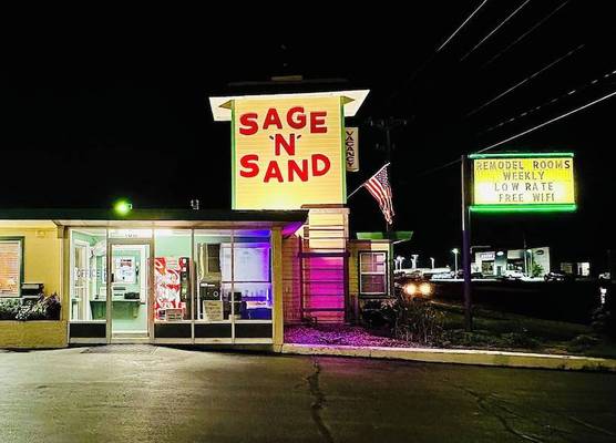 Sage N Sand Motel 1