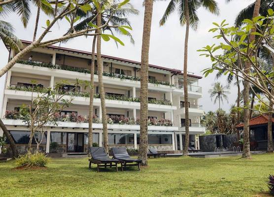 Blue Beach Hotel 1