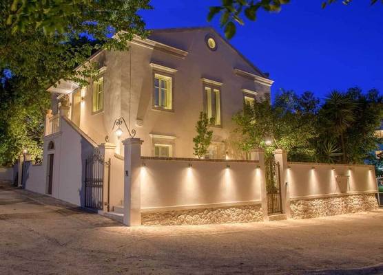 Carpofoli Corfu Town Serviced Luxury Suites 1