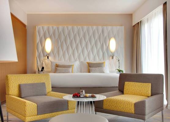 Renaissance Aix-en-Provence Hotel 1