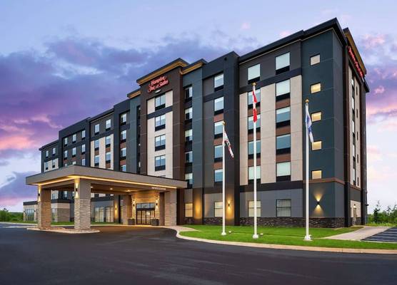 Hampton Inn & Suites Charlottetown 1