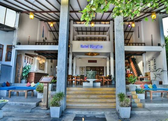Hotel Vibration 1