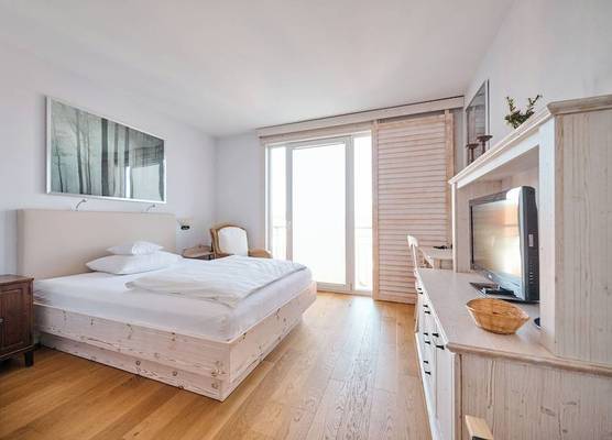 Hotel Hirschen in Freiburg-Lehen 1