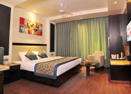 Hotel City Star, Near Connaught Place & New Delhi Railway Station, with Free Airport Pickup 1
