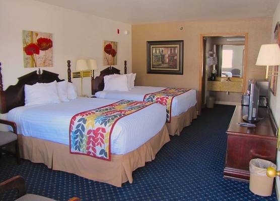 Dutton Inn 1