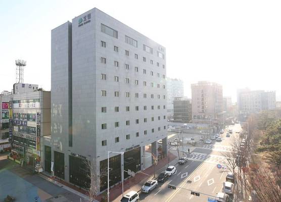 Hotel Clover 1