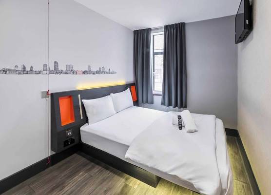 easyHotel Leeds 1