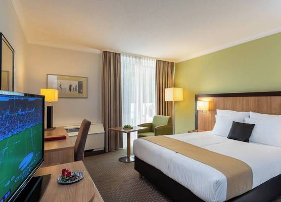 Leonardo Hotel Düsseldorf Airport Ratingen 1
