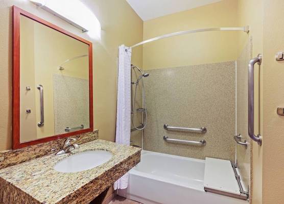 Candlewood Suites EL PASO by IHG 1