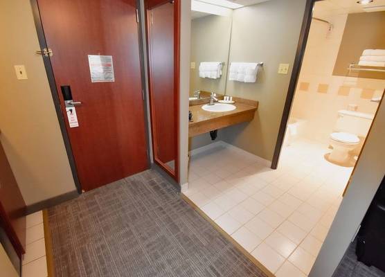 Canad Inns Destination Centre Fort Garry 1