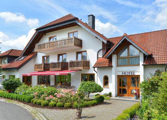 Rhön-Hotel Sonnenhof - 1