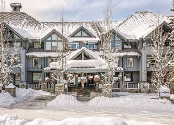 Glacier Lodge 1