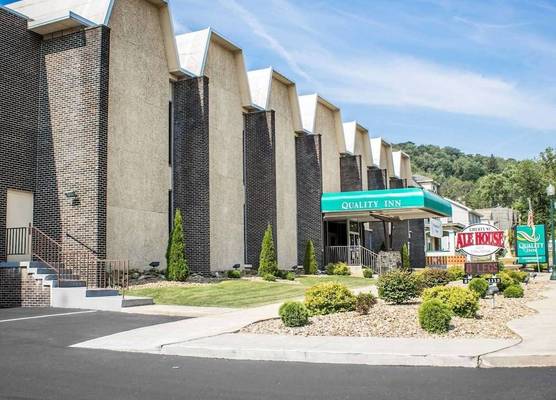 Quality Inn & Conference Center Franklin Downtown 1