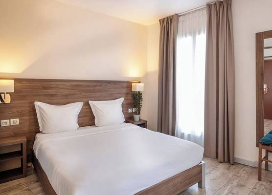 Hotel la Perle Montparnasse 1