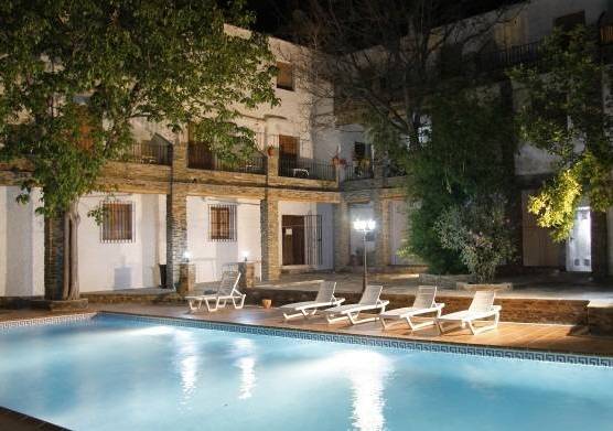 Hostal Rural Poqueira 1