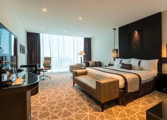 Holiday Inn Dubai - Al Barsha by IHG 1