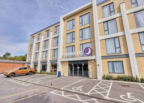 Premier Inn Bury St Edmunds North - A14 1