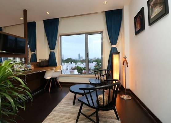 Hotel Gallery 67 1