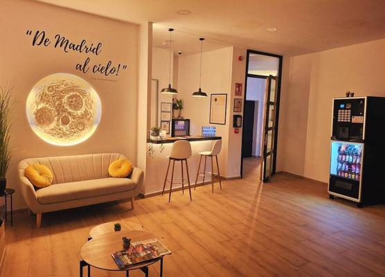 Capsule Inn Madrid 1