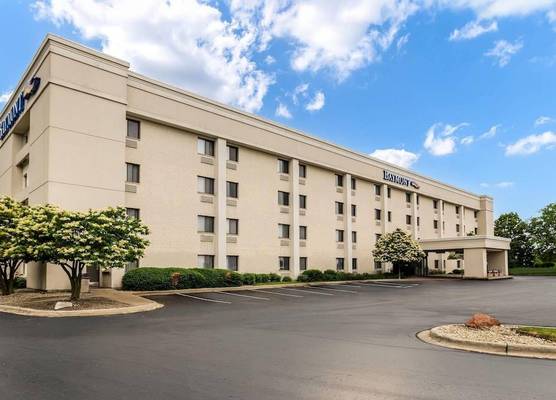 Baymont by Wyndham Janesville 1