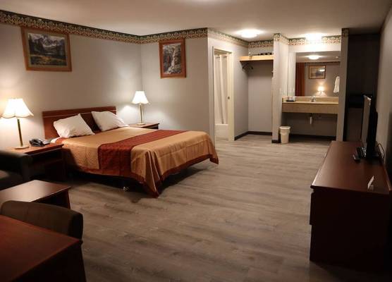 Express Inn & Suites Eugene 1