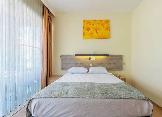 Gallion Hotel 1