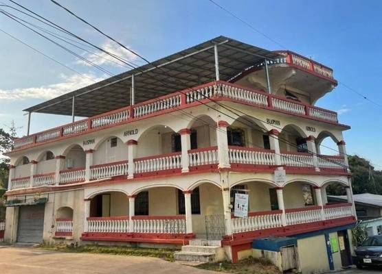 Arnold's Guest House 1